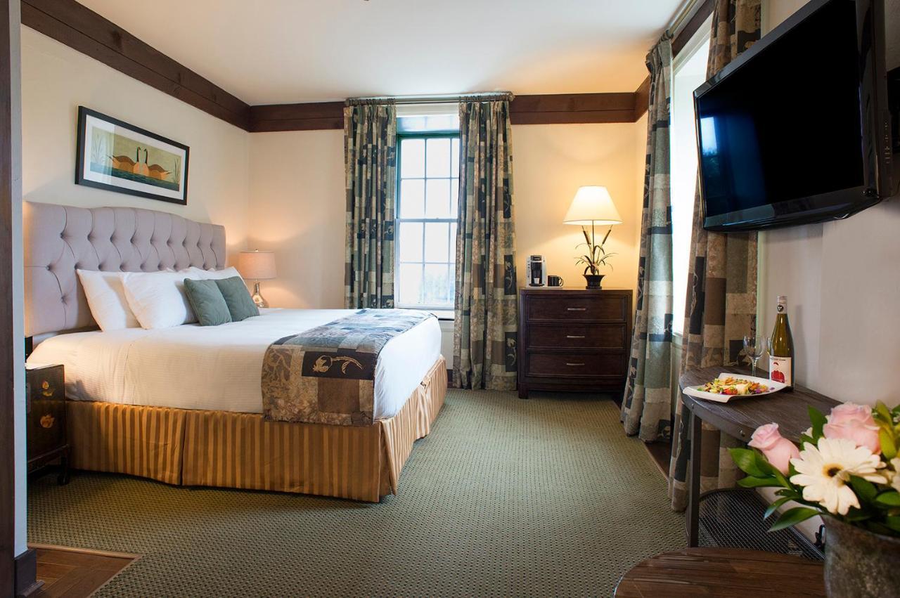 Millcroft Inn & Spa Village Of Alton Экстерьер фото